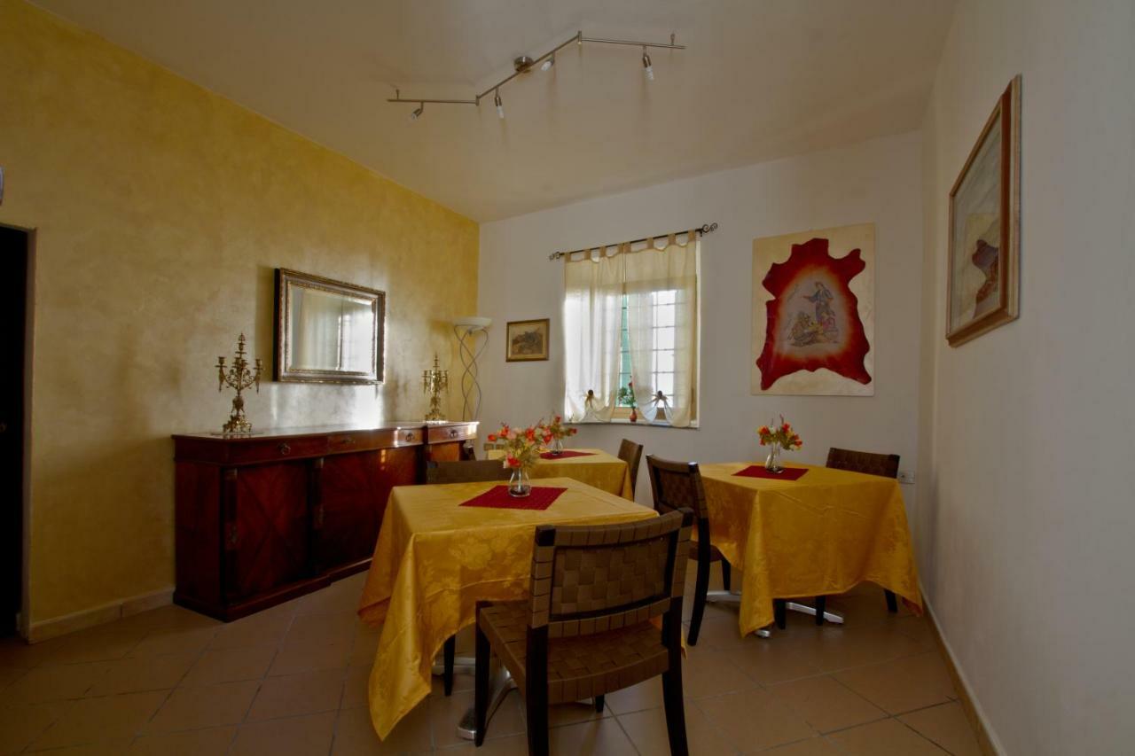 Borgo Della Rocca Acomodação com café da manhã Montemurlo Exterior foto