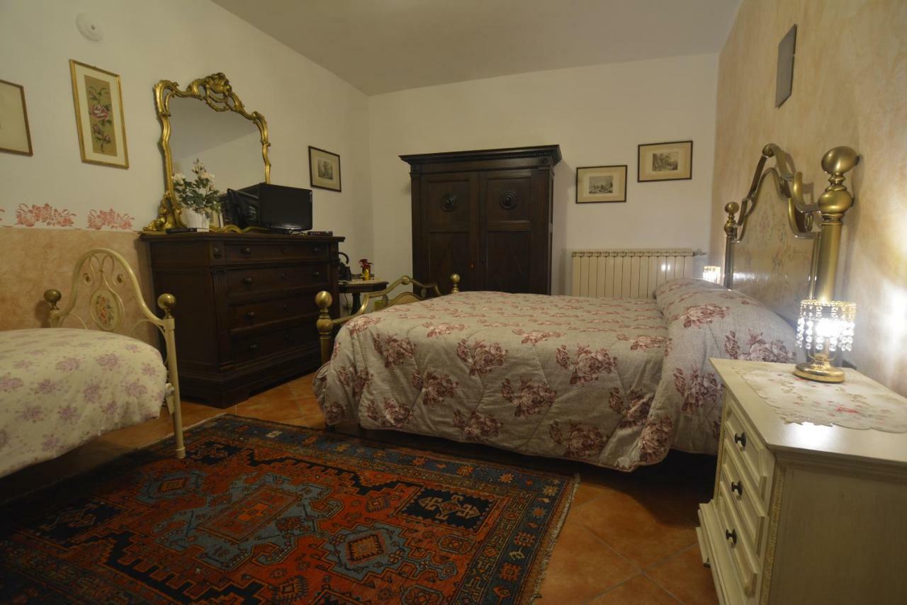 Borgo Della Rocca Acomodação com café da manhã Montemurlo Exterior foto