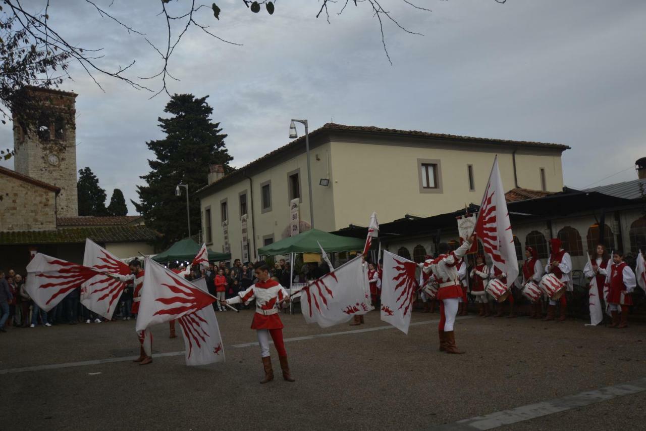 Borgo Della Rocca Acomodação com café da manhã Montemurlo Exterior foto