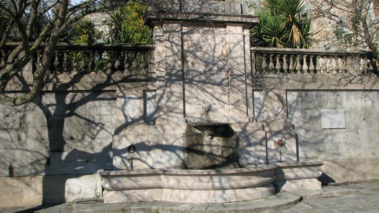 Borgo Della Rocca Acomodação com café da manhã Montemurlo Exterior foto